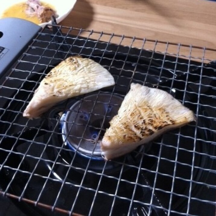 ポン酢でさわやかに 椎茸の網焼き レシピ 作り方 By も る す け 楽天レシピ